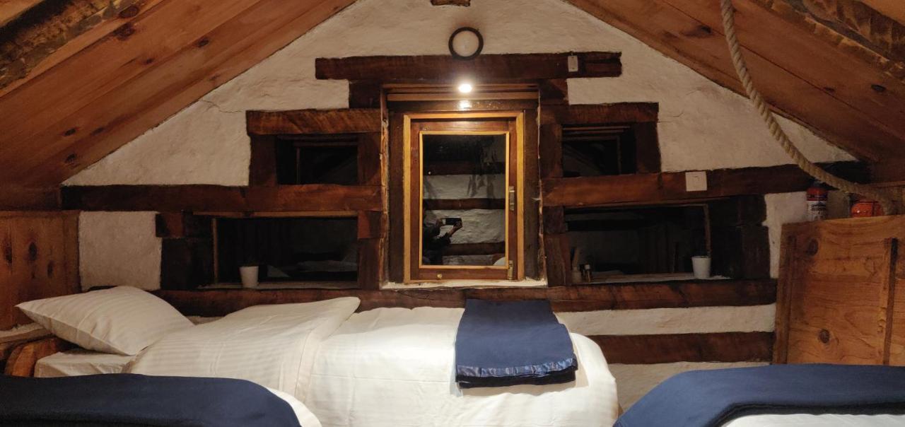Parvatis Lap Luxury Hostel & Camps Kasol Esterno foto