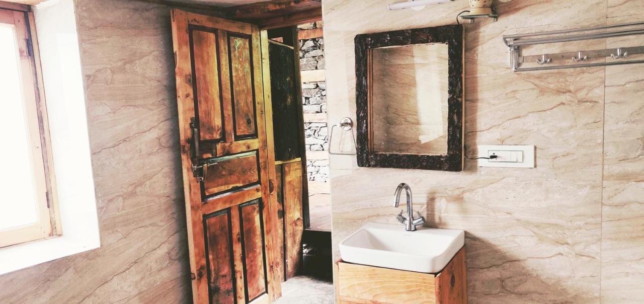 Parvatis Lap Luxury Hostel & Camps Kasol Esterno foto
